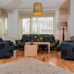 Дава се под наем Тристаен апартамент в София, Бояна - 130 кв.м за 999 € - Снимка #1