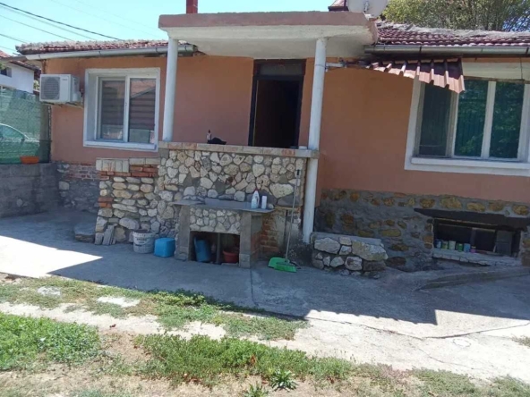 Къща в Куклен - 82 кв.м за 775 €/кв.м - Снимка #1