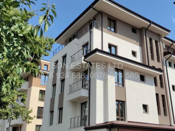 Двустаен апартамент в Казанлък - 72 кв.м за 1098 €/кв.м - Снимка #1