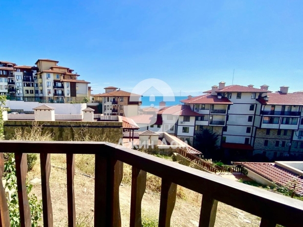 Тристаен апартамент в Свети Влас - 101 кв.м за 808 €/кв.м - Снимка #1