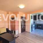 Дава се под наем Четиристаен апартамент в Варна, Бриз - 130 кв.м за 687.99 € - Снимка #1