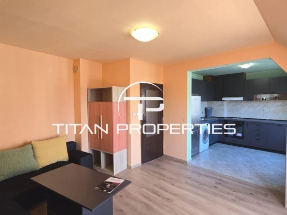 Дава се под наем Четиристаен апартамент в Варна, Бриз - 130 кв.м за 716 € - Снимка #1