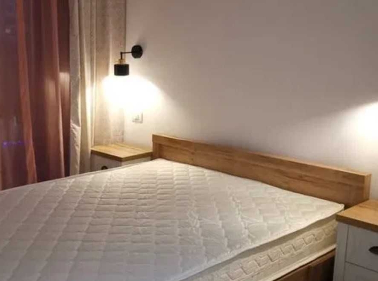 Дава се под наем Двустаен апартамент в Пловдив, Гагарин - 65 кв.м за 306 € - Снимка #1