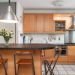 Дава се под наем Двустаен апартамент в Пловдив, Кючук Париж - 65 кв.м за 239.7 € - Снимка #1