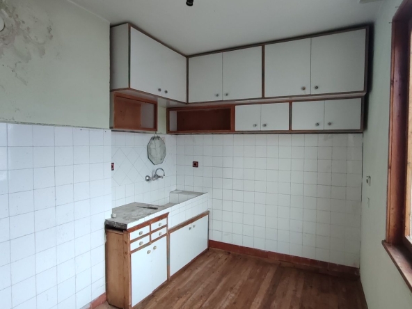 Етаж от къща в Сандански - 90 кв.м за 351 €/кв.м - Снимка #1