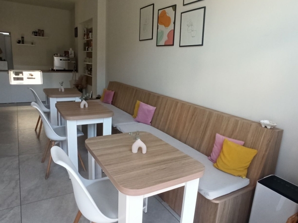 Дава се под наем Заведение в Казанлък - 60 кв.м за 448.8 € - Снимка #1