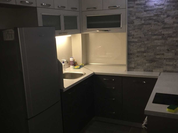 Дава се под наем Двустаен апартамент в Пловдив, Кършияка - 65 кв.м за 346.8 € - Снимка #1