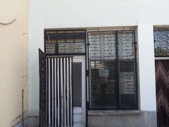 Дава се под наем Магазин в с. Селановци, Област Враца - 40 кв.м за 178.5 € - Снимка #1