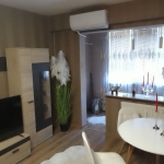 Двустаен апартамент в София, Лозенец - 65 кв.м за 2025 €/кв.м - Снимка #1