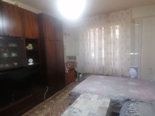 Дава се под наем Двустаен апартамент в София, Дружба 1 - 12 кв.м за 204 € - Снимка #1