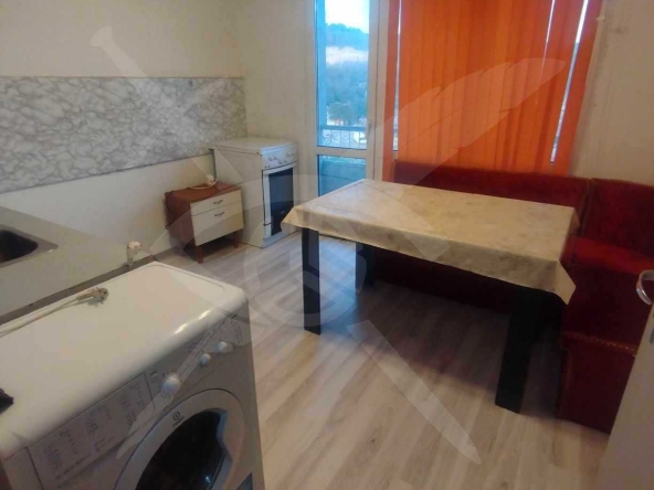 Дава се под наем Двустаен апартамент в Варна, Владислав Варненчик - 45 кв.м за 150 € - Снимка #1