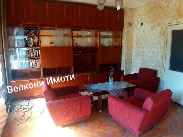 Тристаен апартамент в Пловдив, Изгрев - 80 кв.м за 1094 €/кв.м - Снимка #1
