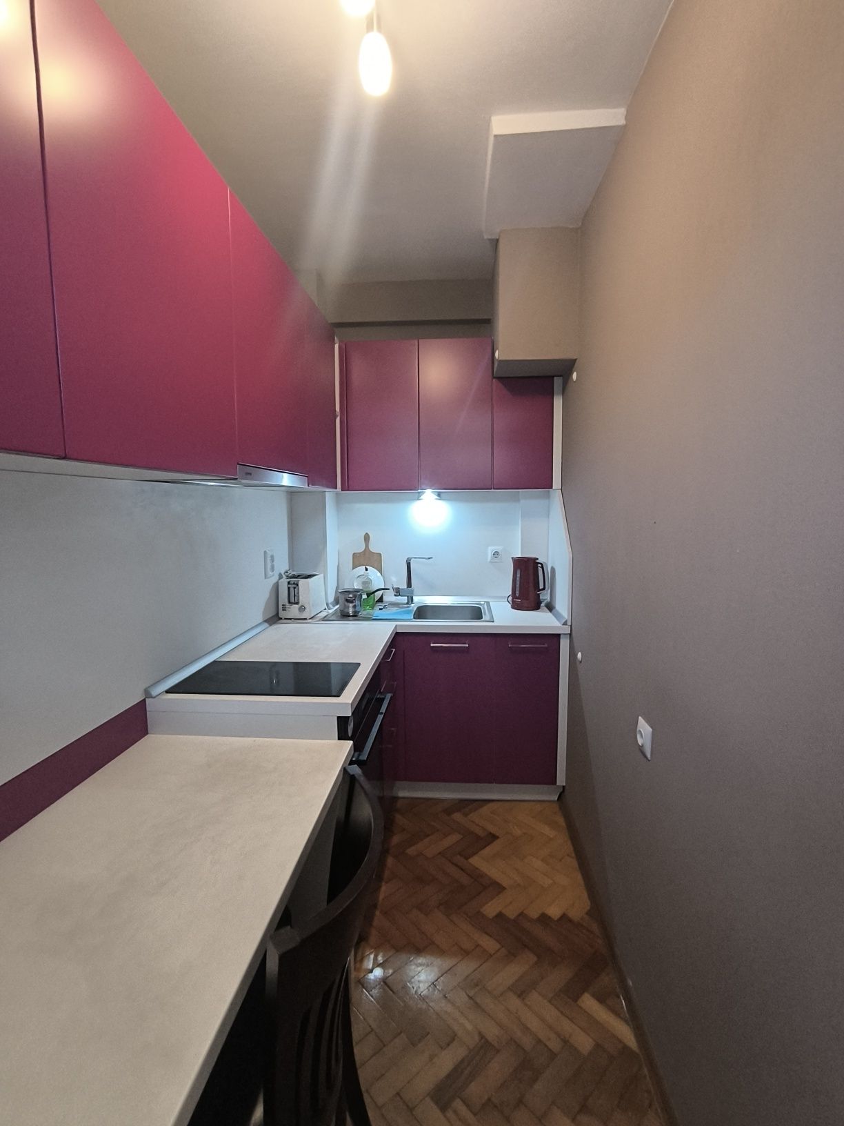 Дава се под наем Едностаен апартамент в Варна, Кайсиева градина - 33 кв.м за 49000 € - Снимка #1