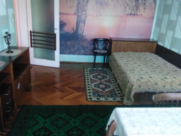 Дава се под наем Двустаен апартамент в Русе, Централен южен район - 68 кв.м за 239.7 € - Снимка #1