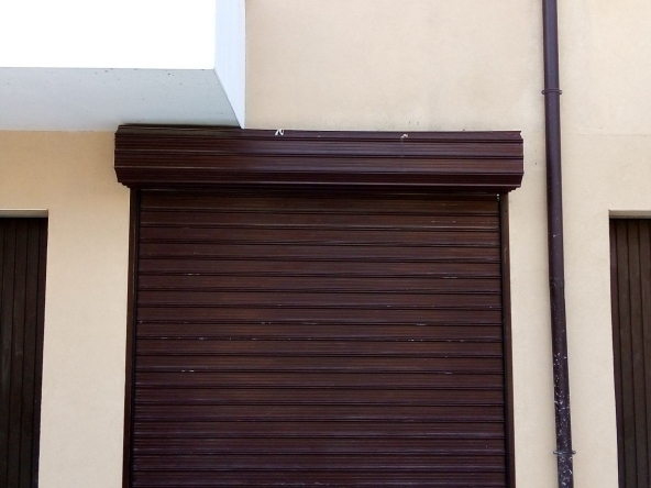 Дава се под наем Гараж / Паркомясто в Русе, Хъшове - 24 кв.м за 100 € - Снимка #1