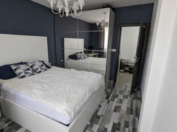 Дава се под наем Двустаен апартамент в Пловдив, Център - 68 кв.м за 408 € - Снимка #1