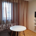 Дава се под наем Двустаен апартамент в Бургас, Възраждане - 50 кв.м за 127.5 € - Снимка #1