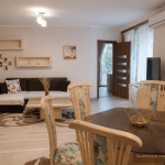 Дава се под наем Тристаен апартамент в Пловдив, Мараша - 65 кв.м за 478.38 € - Снимка #1