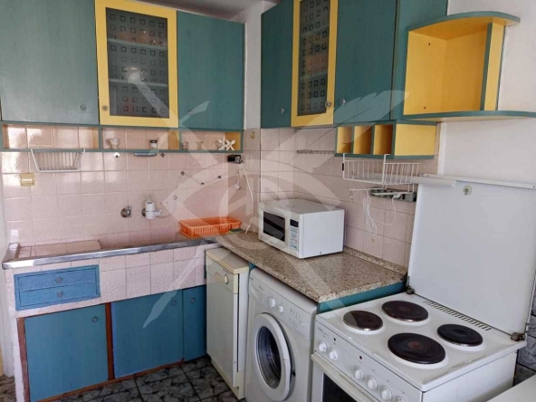 Дава се под наем Тристаен апартамент в Варна, Лятно кино Тракия - 70 кв.м за 500 € - Снимка #1