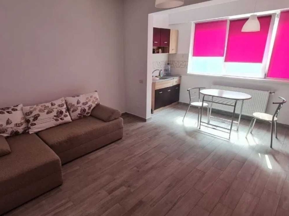 Дава се под наем Едностаен апартамент в Пловдив, Младежки Хълм - 48 кв.м за 153 € - Снимка #1