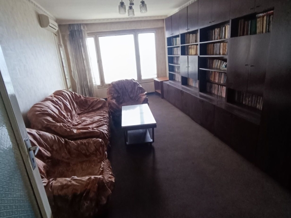 Тристаен апартамент в Перник, Ладовица - 89 кв.м за 527 €/кв.м - Снимка #1