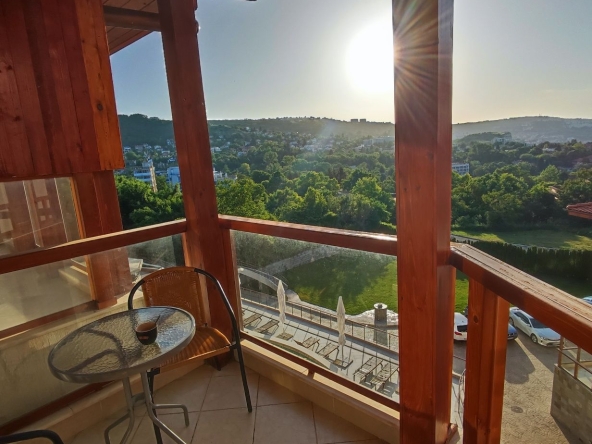 Дава се под наем Тристаен апартамент в Балчик - 97 кв.м за 550 € - Снимка #1