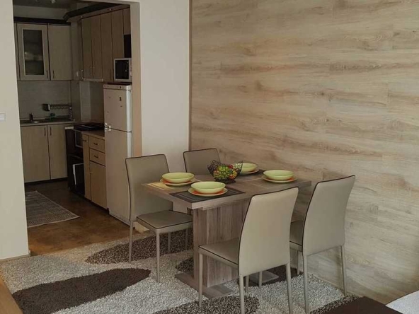 Дава се под наем Двустаен апартамент в Бургас, Меден рудник - зона А - 70 кв.м за 225 € - Снимка #1