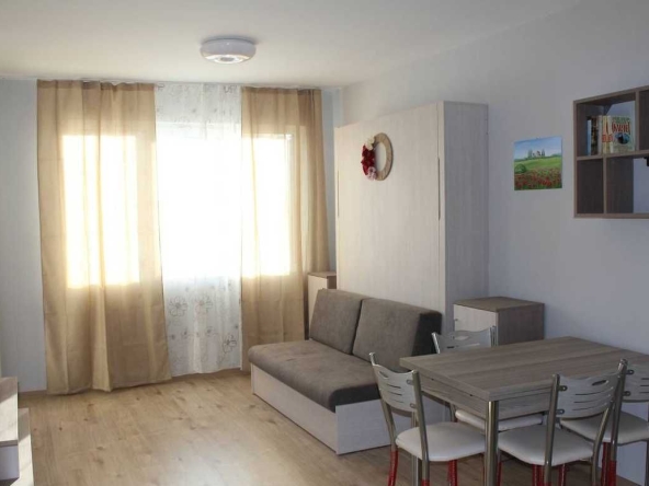 Дава се под наем Двустаен апартамент в Бургас, Меден рудник - зона А - 60 кв.м за 325 € - Снимка #1