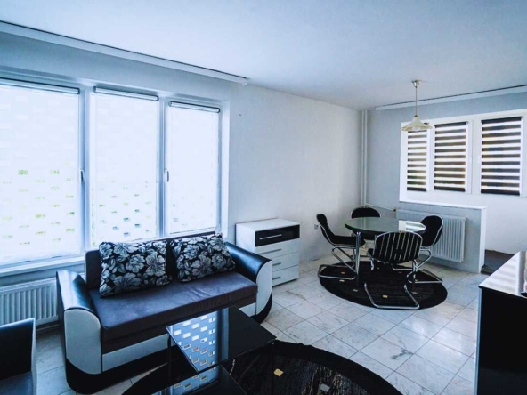 Дава се под наем Двустаен апартамент в София, Белите брези - 75 кв.м за 510 € - Снимка #1