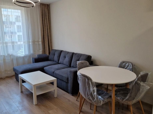 Дава се под наем Двустаен апартамент в София, Малинова долина - 55 кв.м за 764.49 € - Снимка #1