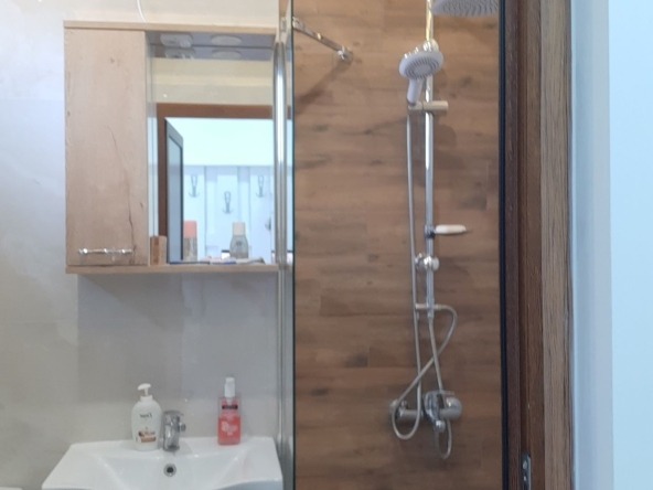 Дава се под наем Къща в Пловдив, Централна гара - 80 кв.м за 800 € - Снимка #1