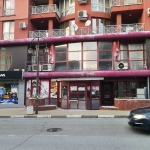 Магазин в Пирдоп - 306 кв.м за 867 €/кв.м - Снимка #1