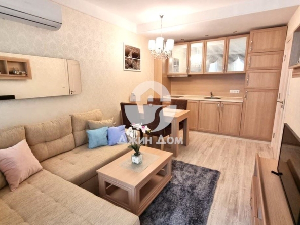 Двустаен апартамент в Свети Влас - 51 кв.м за 1942 €/кв.м - Снимка #1