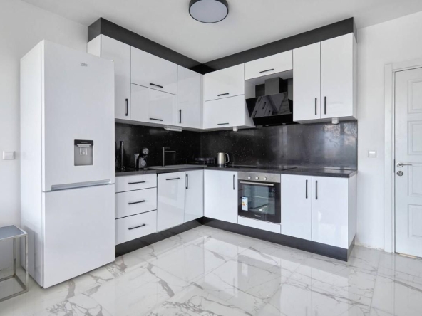 Тристаен апартамент в Несебър - 117 кв.м за 1368 €/кв.м - Снимка #1