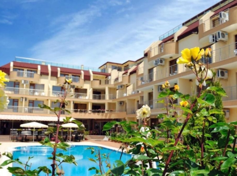 Едностаен апартамент в Бургас, Долно Езерово - 40 кв.м за 988 €/кв.м - Снимка #1