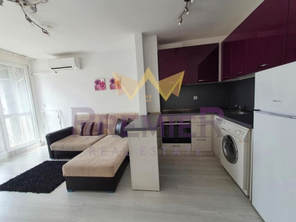 Дава се под наем Двустаен апартамент в Варна, Автогара - 71 кв.м за 459 € - Снимка #1