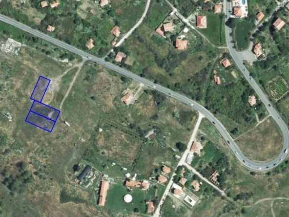 Парцел в Бургас, Долно Езерово - 2069 кв.м за 40 €/кв.м - Снимка #1