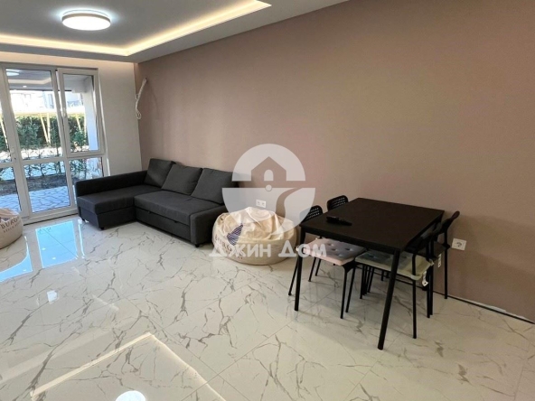 Двустаен апартамент в Бургас, Сарафово - 80 кв.м за 1938 €/кв.м - Снимка #1