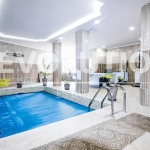 Дава се под наем Многостаен апартамент в Варна, Младост 1 - 300 кв.м за 1800 € - Снимка #1