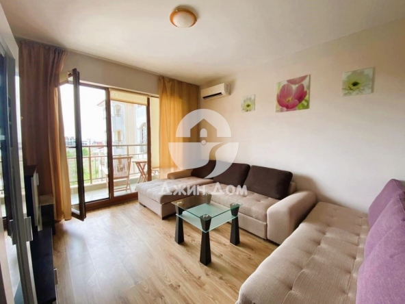 Тристаен апартамент в Обзор - 100 кв.м за 919 €/кв.м - Снимка #1