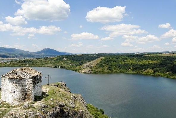 Парцел в с. Калище, Област Перник - 7600 кв.м за 2 €/кв.м - Снимка #1