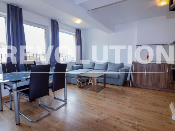 Дава се под наем Мезонет в Варна, Център - 105 кв.м за 897.6 € - Снимка #1