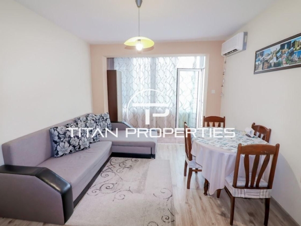 Дава се под наем Двустаен апартамент в Варна, Център - 65 кв.м за 600 € - Снимка #1