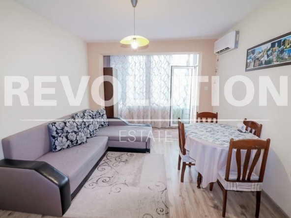 Дава се под наем Двустаен апартамент в Варна, Център - 65 кв.м за 550 € - Снимка #1