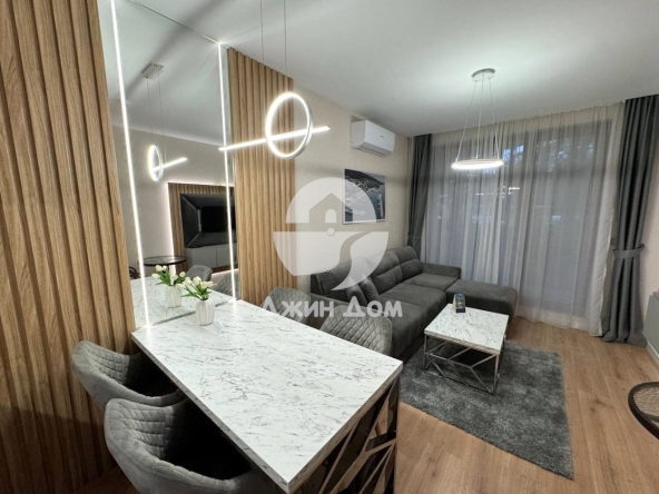 Двустаен апартамент в к.к. Слънчев бряг - 61 кв.м за 1171 €/кв.м - Снимка #1