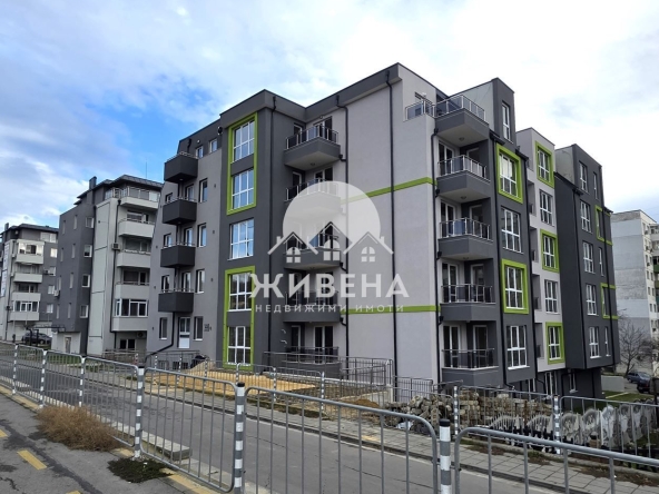 Двустаен апартамент в Варна, Кайсиева градина - 67 кв.м за 906 €/кв.м - Снимка #1
