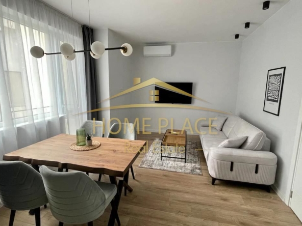 Дава се под наем Двустаен апартамент в Варна, Център - 55 кв.м за 1020 € - Снимка #1