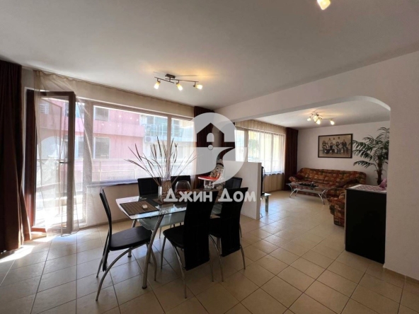 Двустаен апартамент в Поморие - 97 кв.м за 789 €/кв.м - Снимка #1