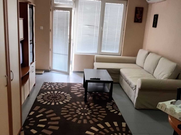 Дава се под наем Двустаен апартамент в София, Гео Милев - 69 кв.м за 474.3 € - Снимка #1