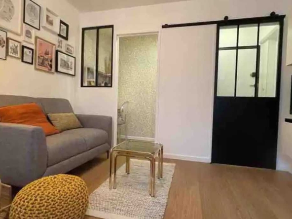 Дава се под наем Двустаен апартамент в Пловдив, Южен - 56 кв.м за 255 € - Снимка #1